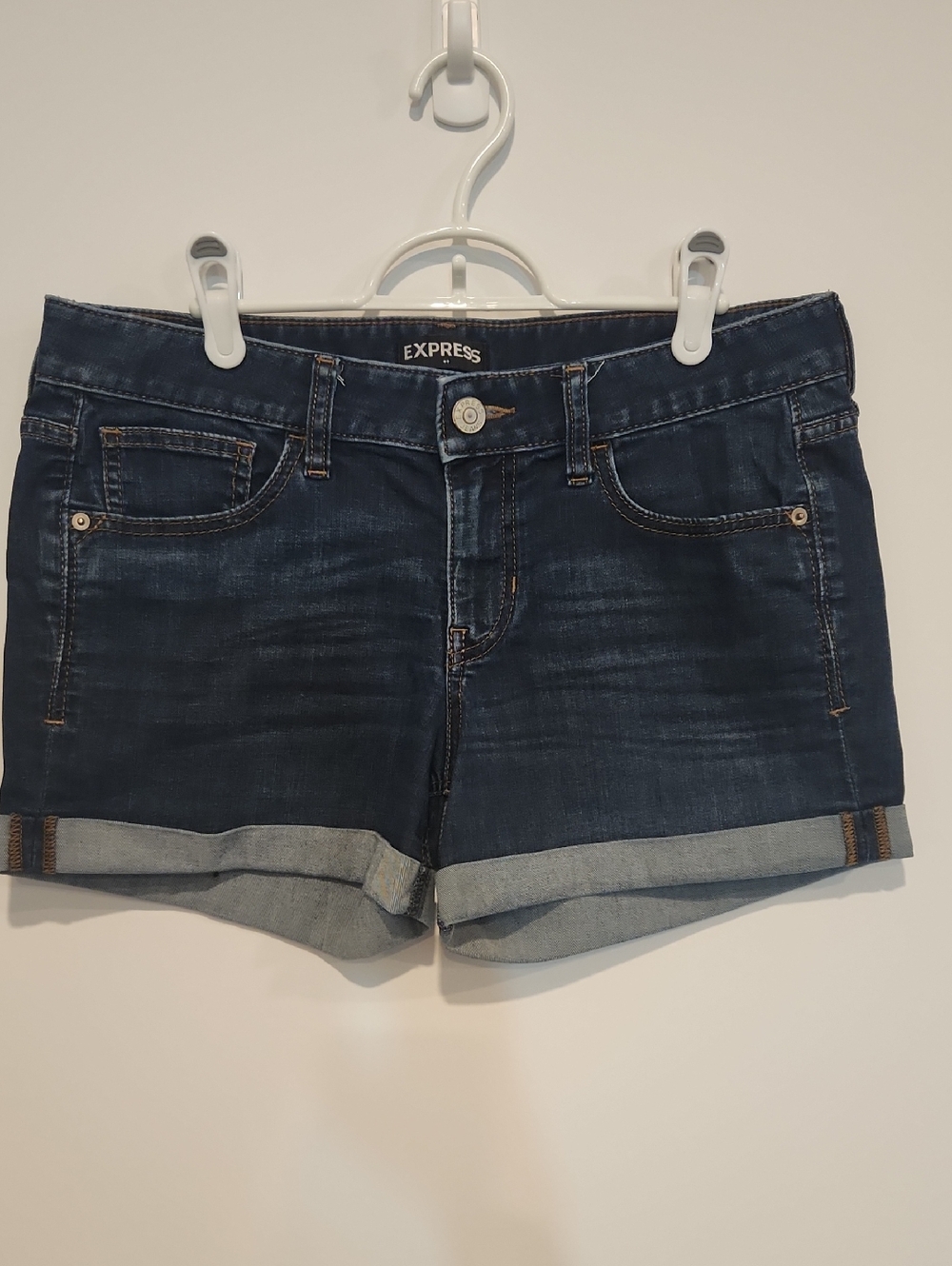 Express Women's‎ Midi Lowrise Dark Indigo Roll-Cuff Denim Shorts